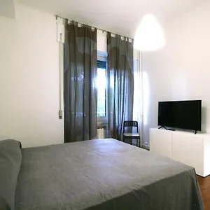 casa-garibaldi.hotelitalianriviera.com/